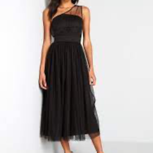 Modcloth Dresses & Skirts - Modcloth Tulle Night Long One-Shoulder Dress